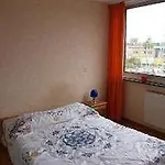 Ijplein Bed And Breakfast