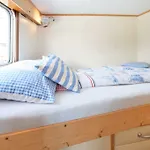 Borneokade Houseboat
