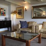 Hendrick De Keyser Apartment