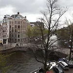 Hendrick De Keyser Apartment