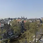 Grand Max Apartment