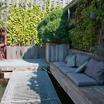 Bed Breakfast Boat