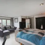 Nieuwpoortkade Houseboat - Canalview Ams
