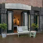 Prinsengracht Cozy Retreat