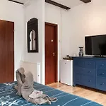 Crown Guesthouse Amsterdam