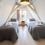 Short Stay Group Carre Apartments