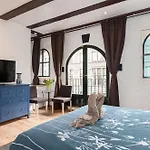 Crown Guesthouse Amsterdam