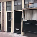 Bed & Breakfast Barndesteeg