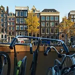 18Th Century Groundfloor Canal House With Patio/Garden