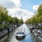 Nassau Canal Suites