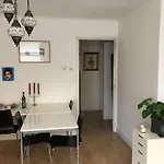 House With Garden, 10 Min From City Centre