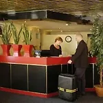 Trianon Annex