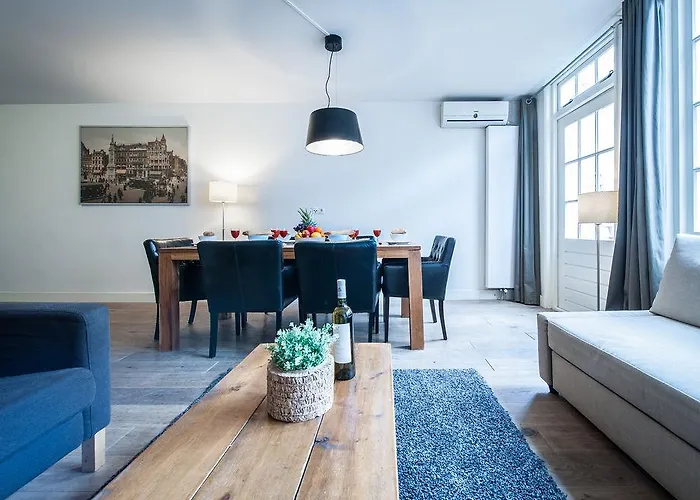 Amsterdam Centre Harbour Apartments
