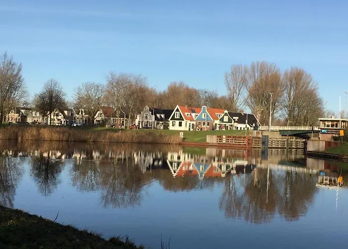 B&B Canal Sight