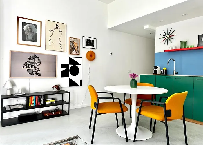 Studio In Creative District, Free Parking