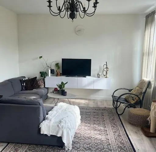 Cosy Apartment Near The City Centre