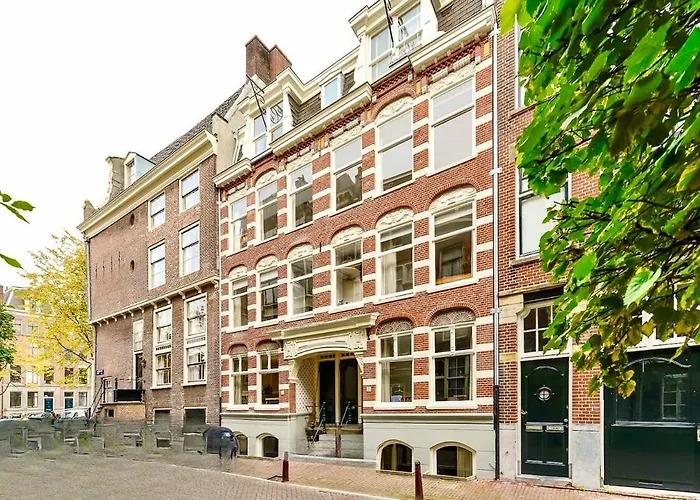Canal Suite In The City Center Of Amsterdam