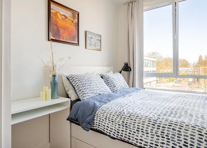 Stunning Artist Zen B&B At Heart Of Amsterdam