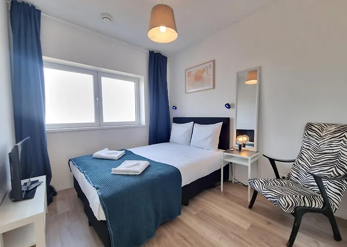 Charming Private Room With View 3