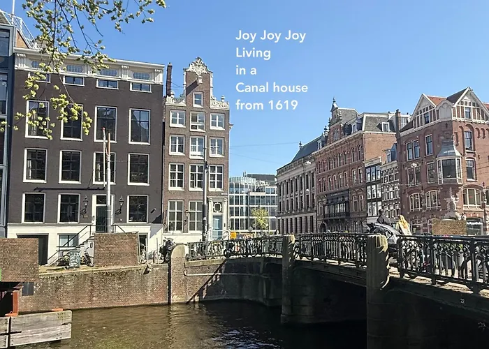 Two Bedroom Apartment In Historic Canalhouse From 1618 - City Centre