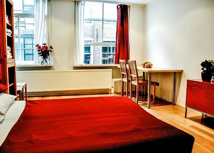 Red Light Studio
