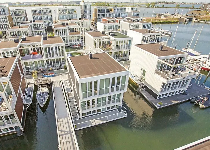 Watervilla - Amazing Floating Villa Experience