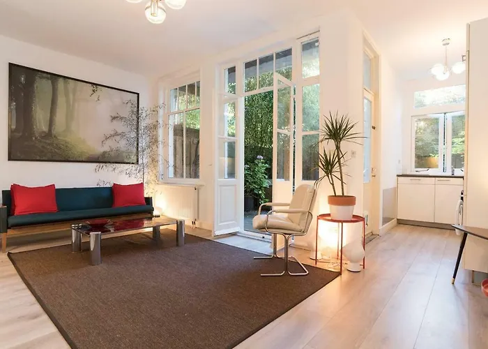 Amazing Apartment With Private Garden On Great Location