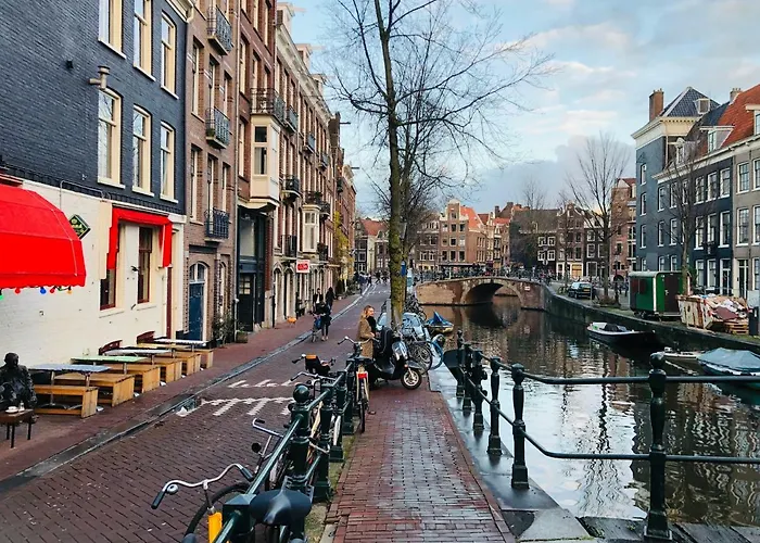 Bee Amsterdam - Central Apartment In The Trendy Jordaan