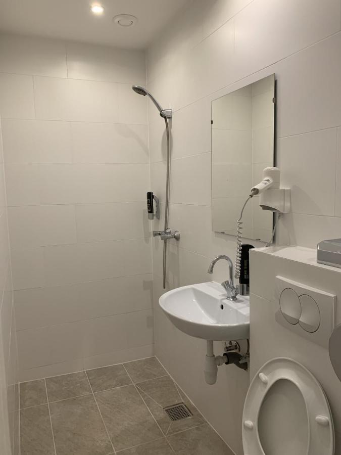 Budget Dam 2*