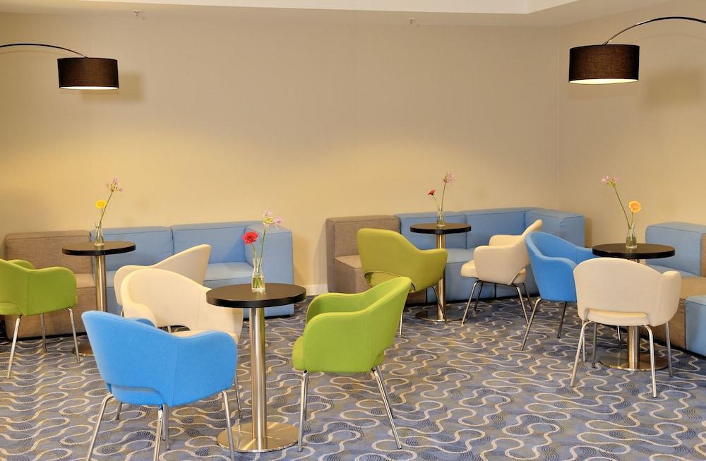 Hotel Express Arena Towers By Ihg Amsterdam