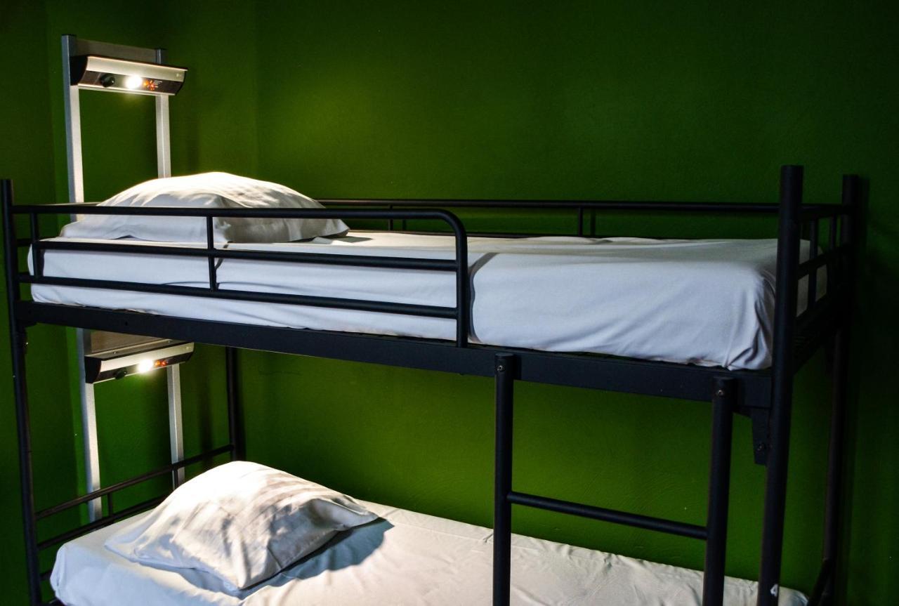 Princess Leidse Square Hostel *