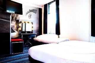 Backstage Hotel