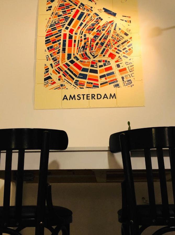 Mondriaan Couette-café Amsterdam