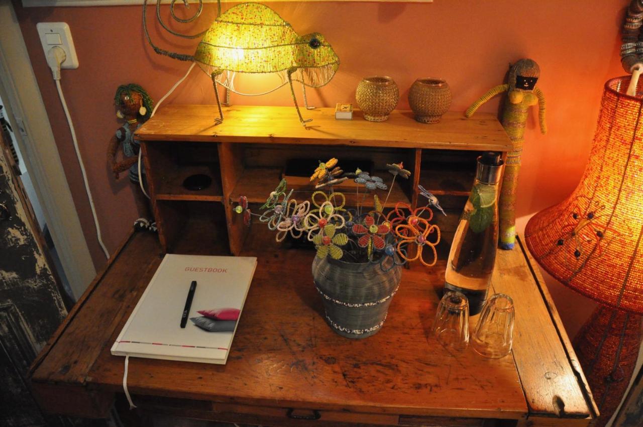Couette-café The African Lily Amsterdam