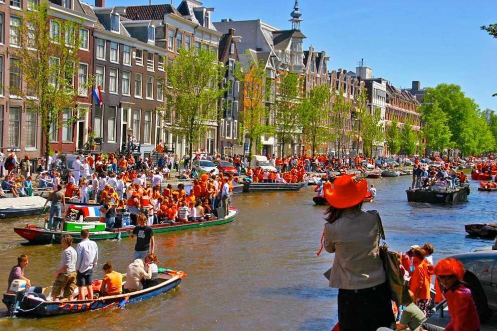 Marcel's Creative Exchange Bed & Breakfast Amsterdam