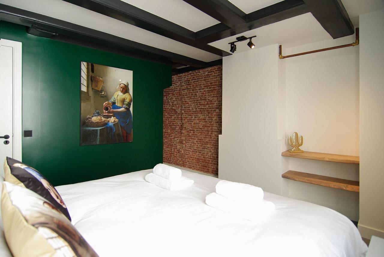 Joz, Historic In Centre Of Bed & Breakfast Amsterdam