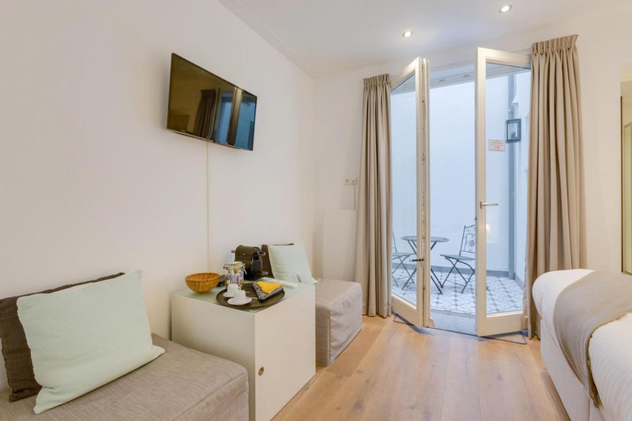 Luxurious In Jordaan Couple Getaway