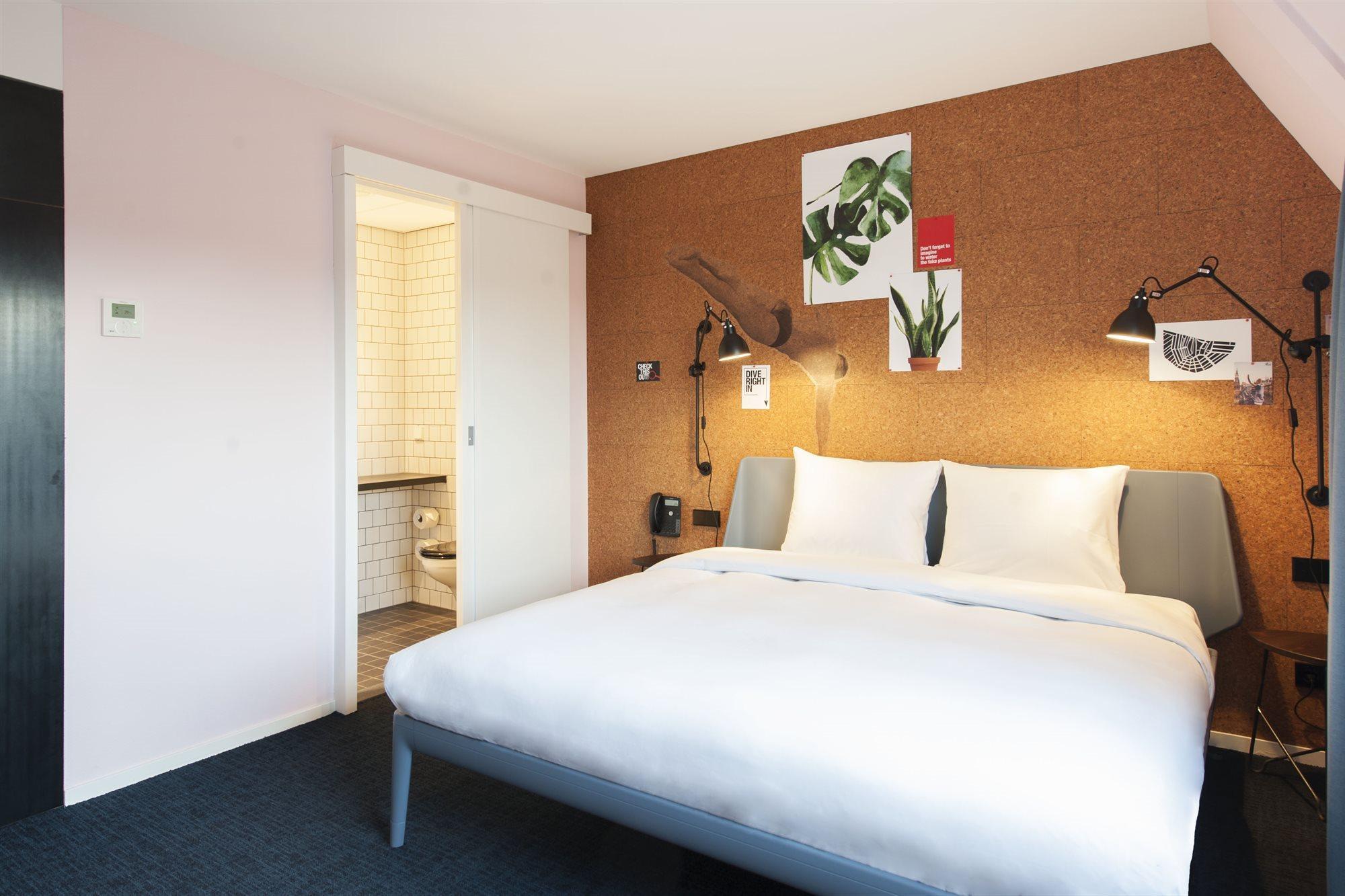 Hotel Conscious The Tire Station Amsterdam