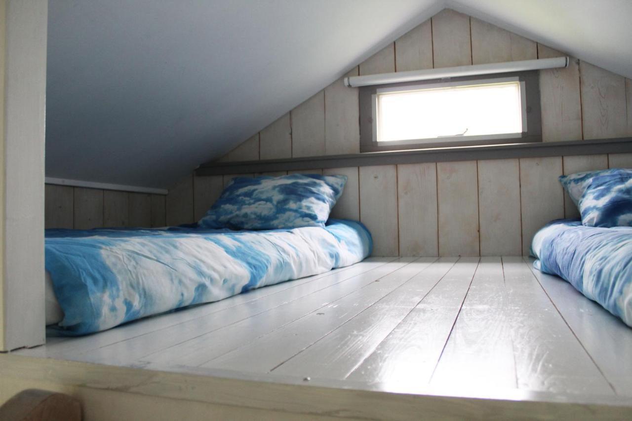 Bed And * Amsterdam