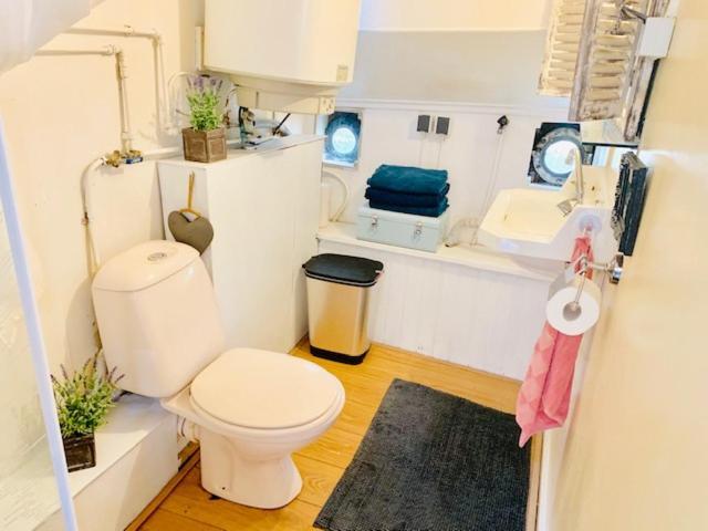 Acomodação com café da manhã  Romantic Houseboat