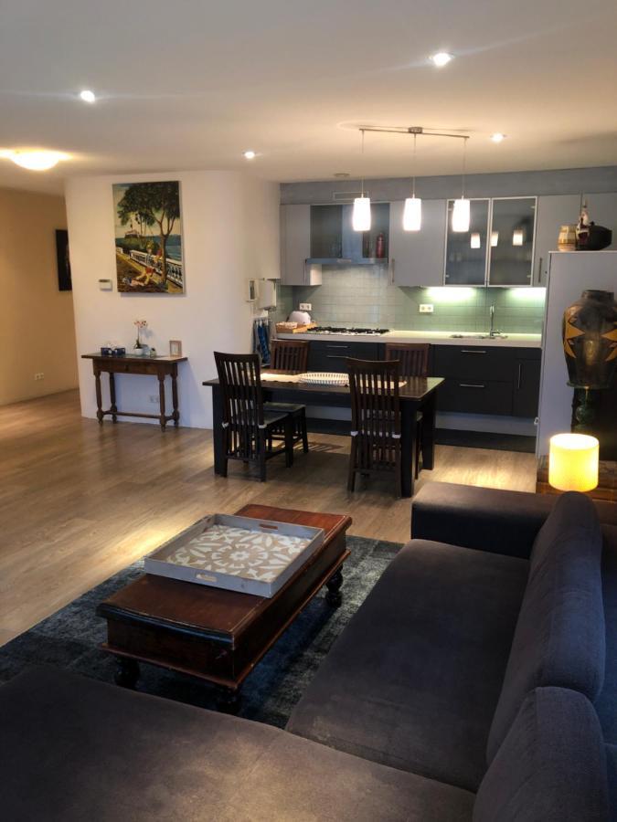 Apartment Lounge Park Amsterdam