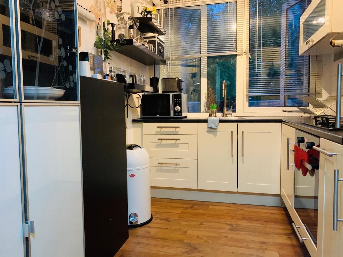 Apartment 2-room Flat Near Arena N Ziggo Dome, Perfect For 2 Couples Amsterdam