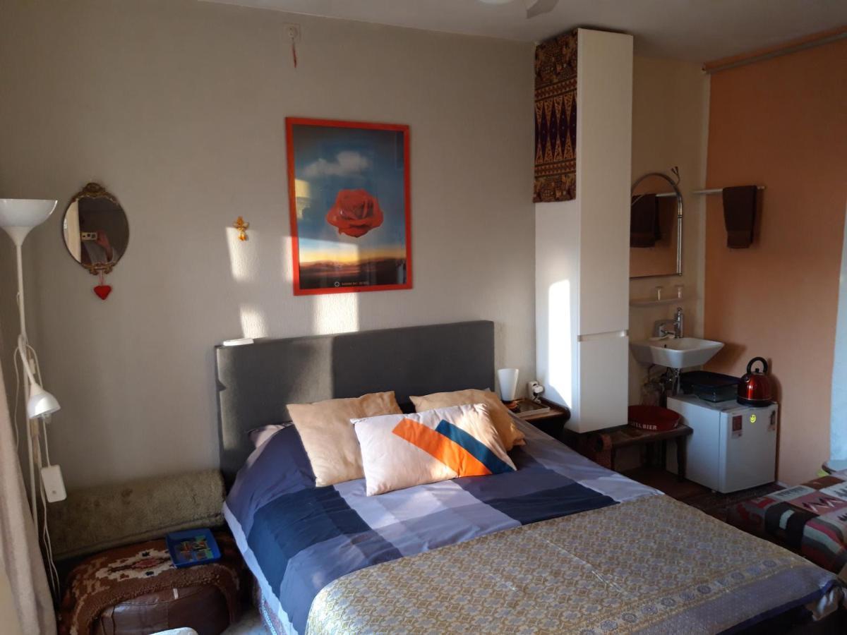 Homey Budget Bedroom Hospedagem domiciliar Amesterdão