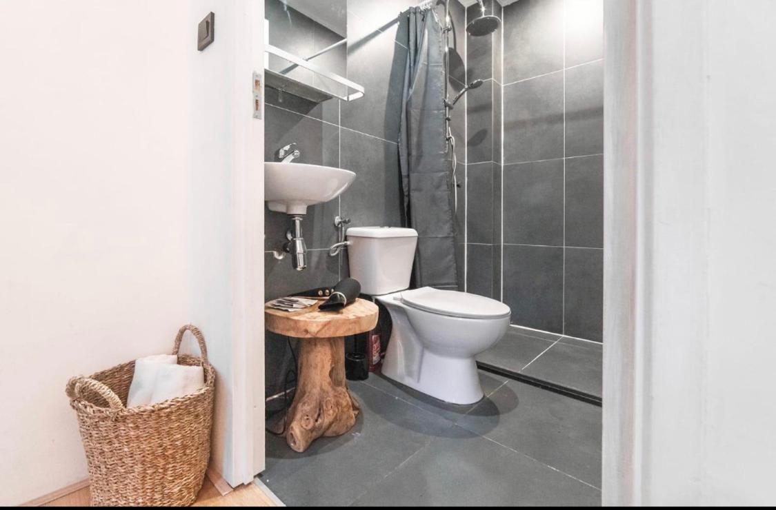 Apartment Amazing Beb 2 Min From Station *