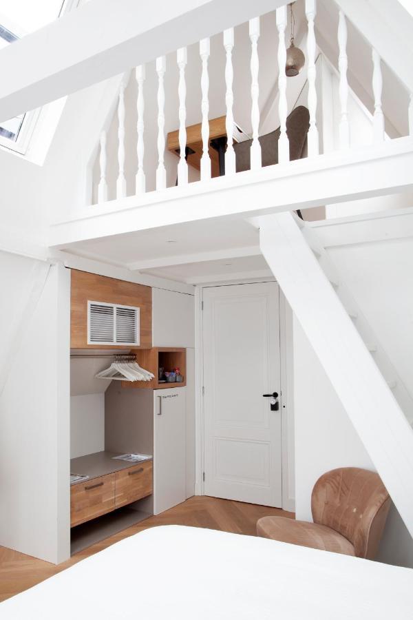 Bed & Breakfast Luxe Suites Roses Amsterdam