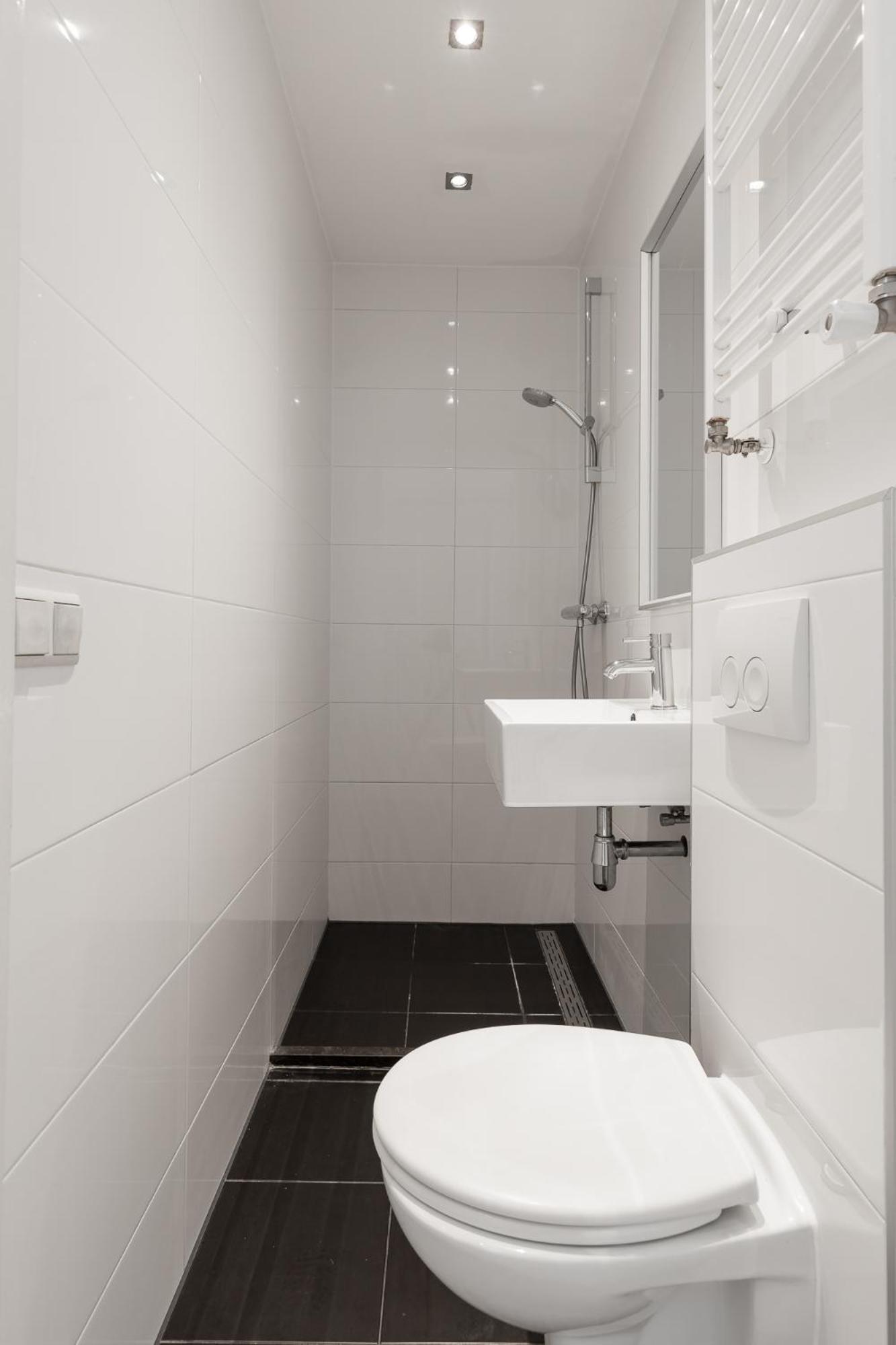Comfortable Central With Private Balcony Appartement *