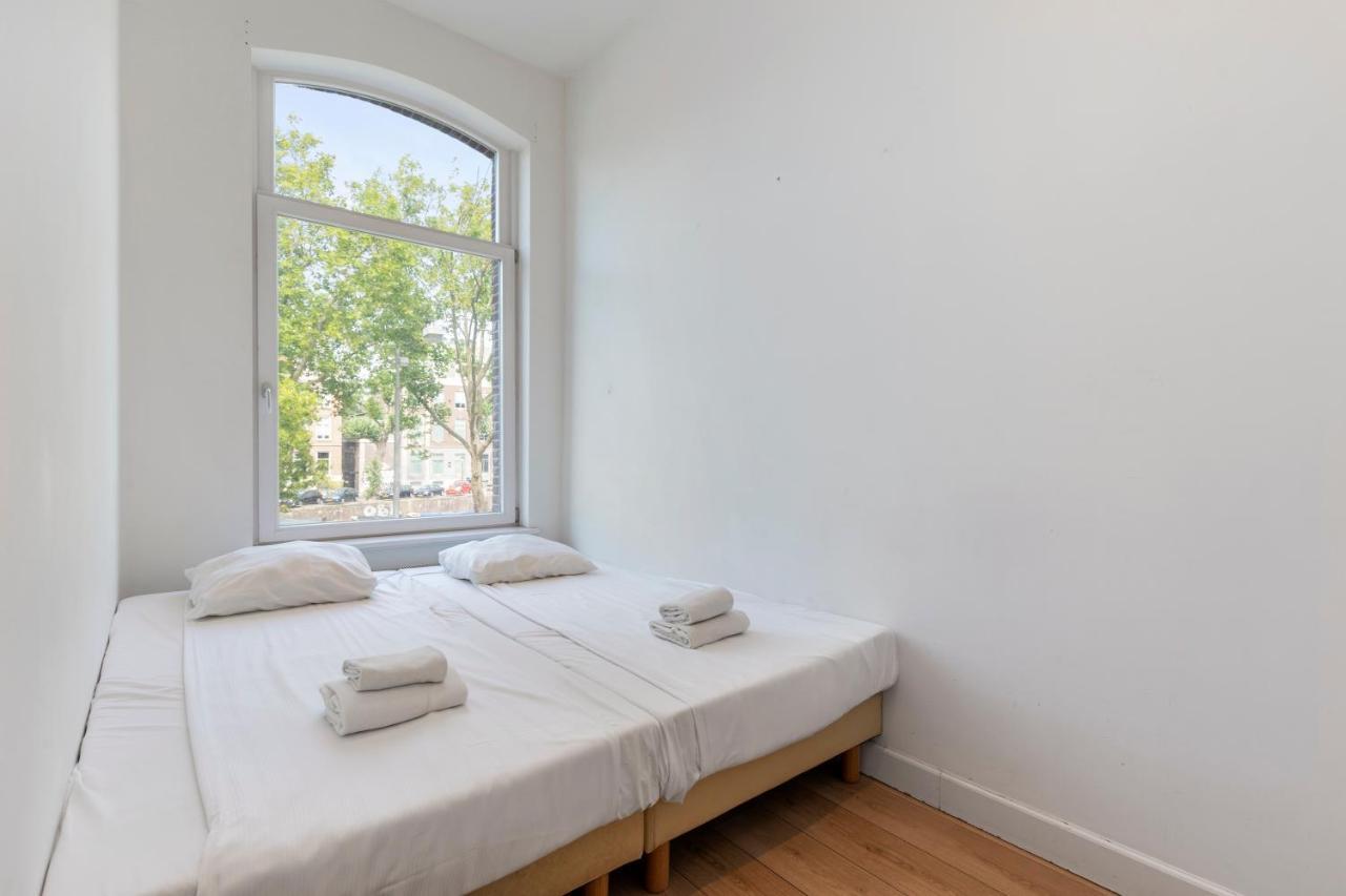 Comfortable Central With Private Balcony Appartement Amsterdam