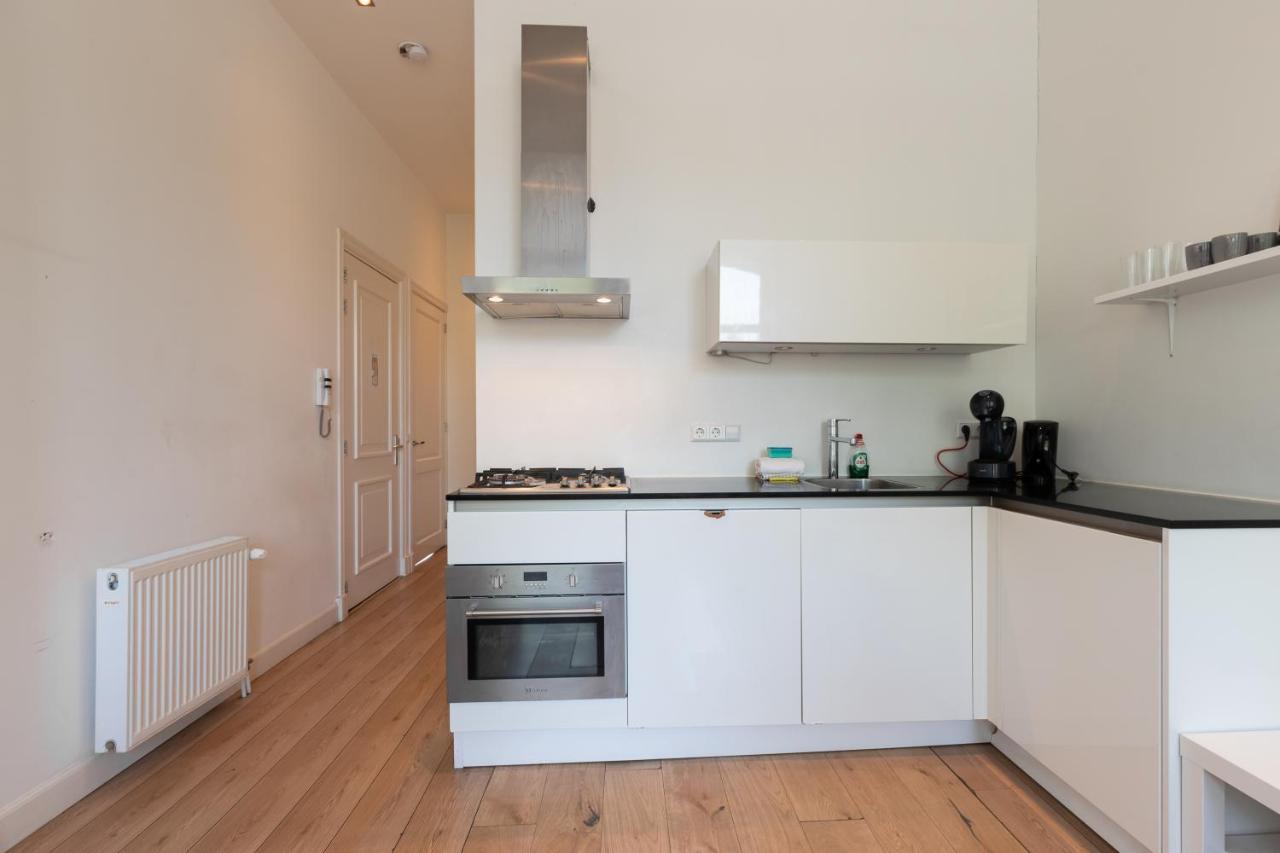 Appartement Comfortable Central With Private Balcony *