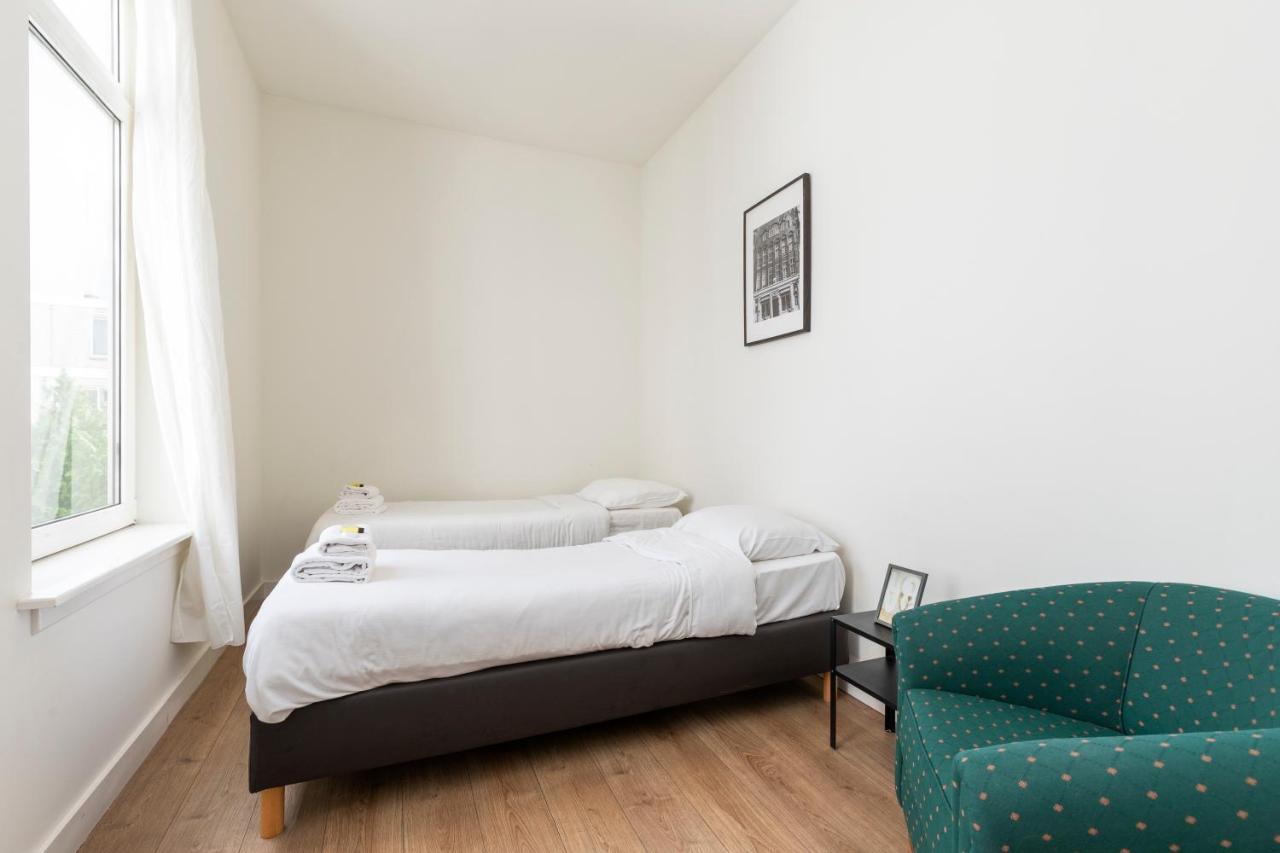 Apartment Center For A Group Of 4 In - Apt 2