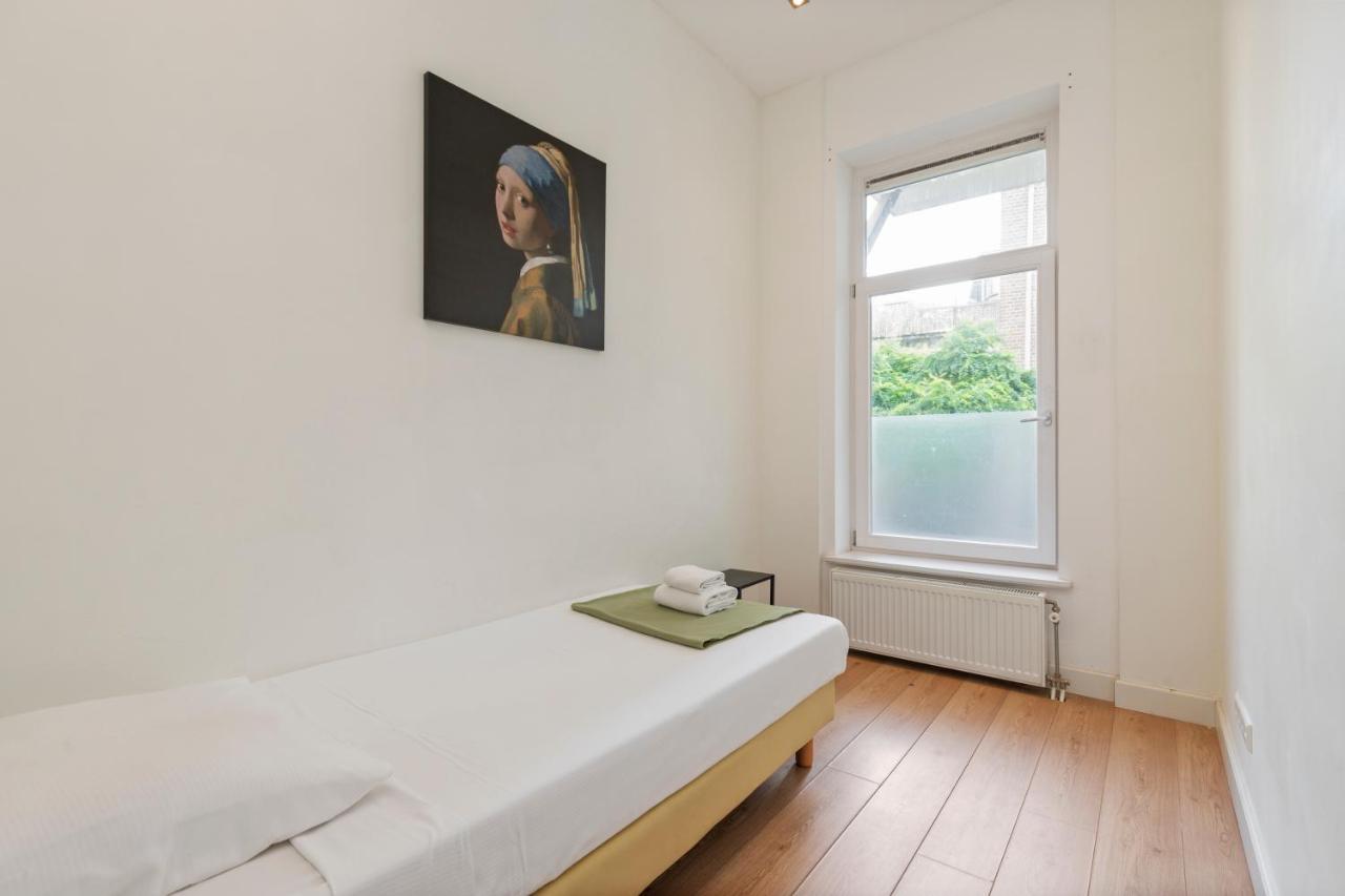 Canal View With Private Balcony * Amsterdam